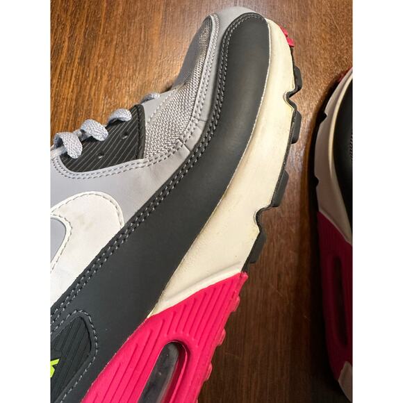 Nike Air Max 90 Essential Sneakers Women 11 Athletic Comfort Athleisure Insoles - Picture 8 of 15